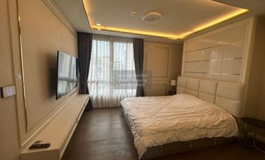 For sale 2 bedrooms condo in Huai Khwang, Bangkok
