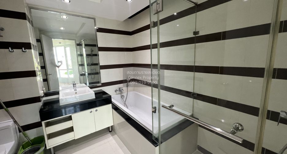 For sale 1 bed condo in Watthana, Bangkok