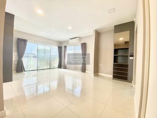 For sale 3 bedrooms house in Pak Kret, Nonthaburi