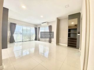 Продажа 3 спальни дом в Pak Kret, Нонтабури