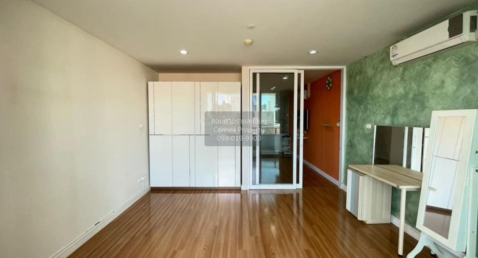 For sale 1 Beds condo in Bang Rak, Bangkok