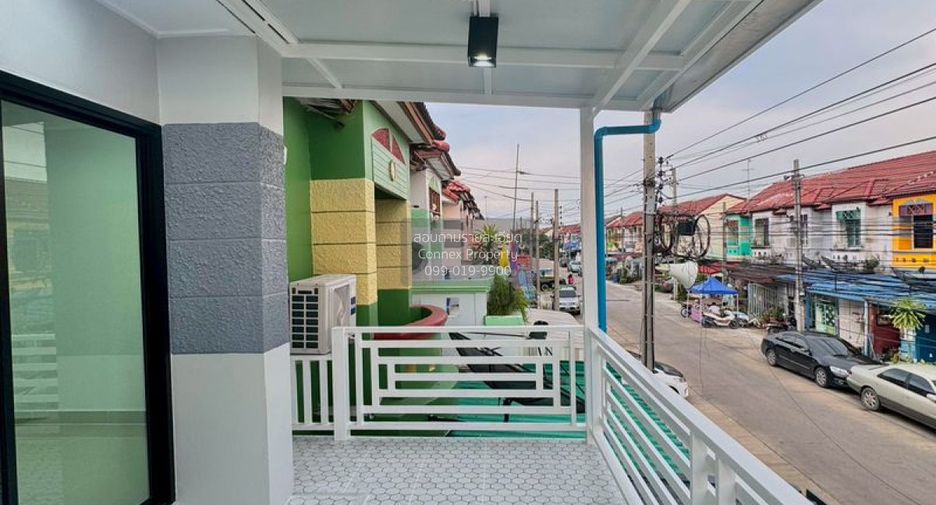 出售 3 卧室 联排别墅 在 Sai Noi, Nonthaburi