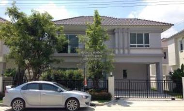 For sale 3 bedrooms house in Saphan Sung, Bangkok