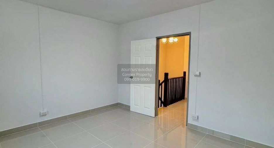 For sale 2 ベッドルーム townhouse in Bang Yai, Nonthaburi