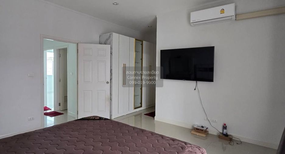Casa adosada en venta de 3 habitaciones en Bang Khae, Bangkok
