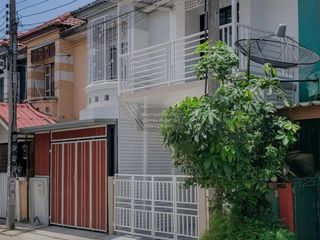 出售 3 卧室 联排别墅 在 Sai Noi, Nonthaburi