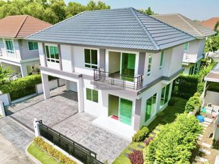 For sale 3 ベッドルーム house in Thanyaburi, Pathum Thani