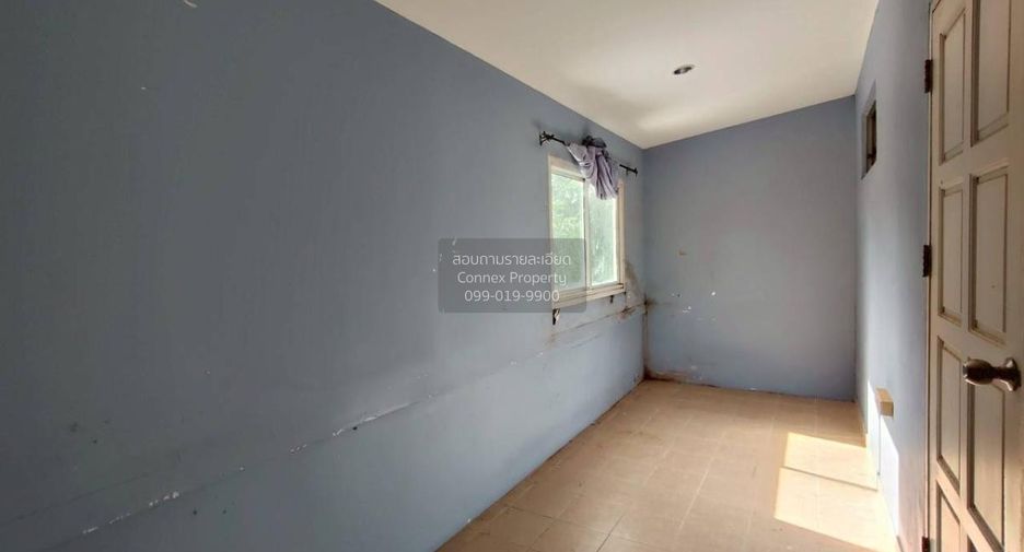 Casa adosada en venta de 4 habitaciones en Wang Thonglang, Bangkok