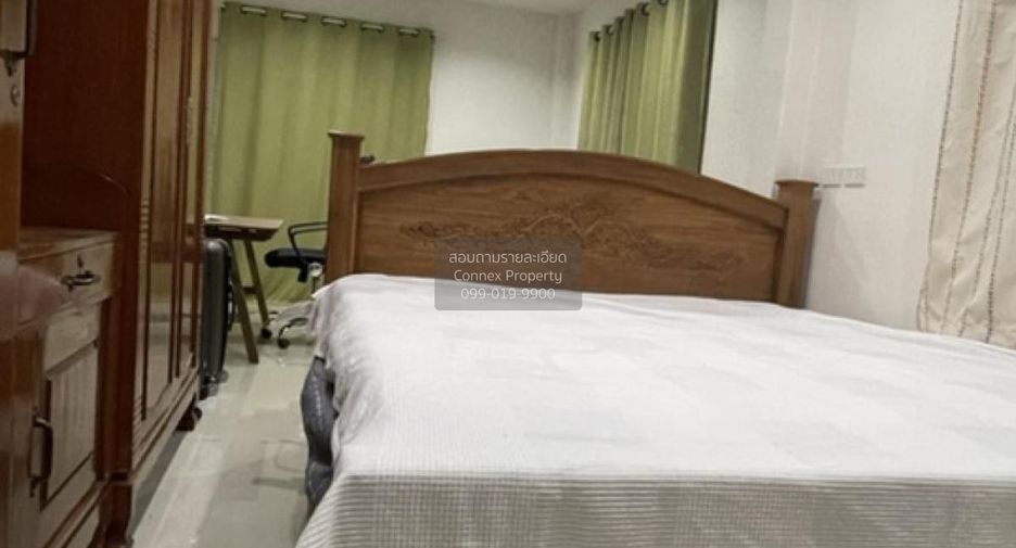 For sale 5 bedrooms house in Mueang Chon Buri, Chonburi