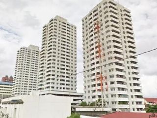 出售 2 卧室 公寓 在 Bang Kapi, 曼谷
