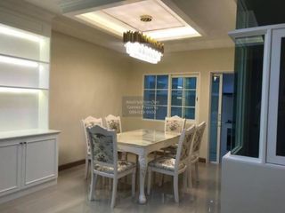 Reihenhaus zum Kauf mit 4 Zimmer in Bueng Kum, Bangkok