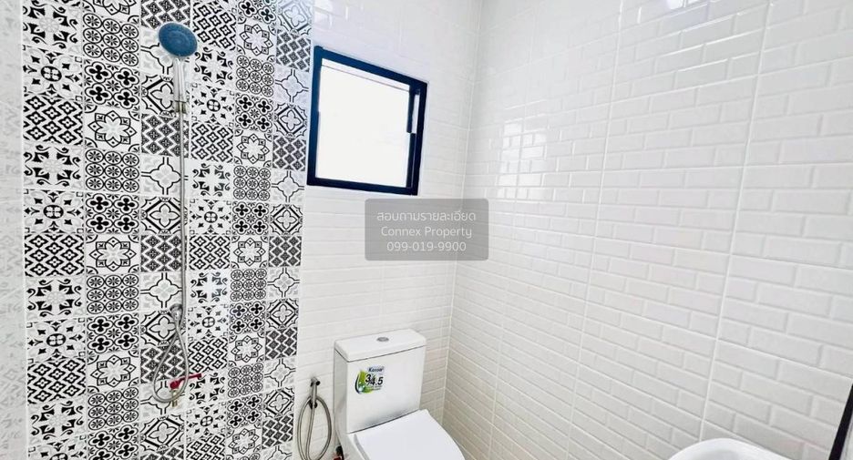 For sale 4 ベッドルーム townhouse in Bang Yai, Nonthaburi