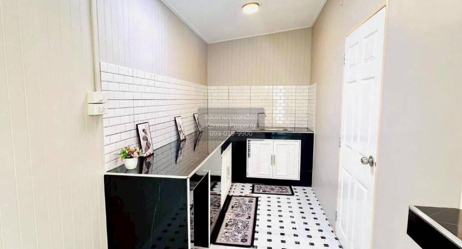For sale 4 ベッドルーム townhouse in Bang Yai, Nonthaburi