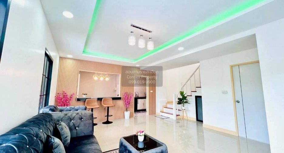 For sale 4 ベッドルーム townhouse in Bang Yai, Nonthaburi