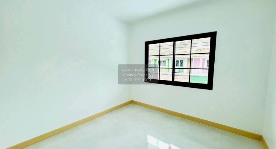 For sale 4 ベッドルーム townhouse in Bang Yai, Nonthaburi