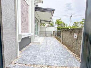 出售 4 卧室 独立屋 在 Chom Thong, 曼谷