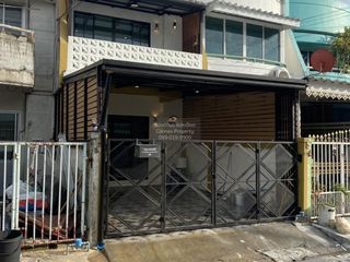 Casa adosada en venta de 2 habitaciones en Nong Khaem, Bangkok