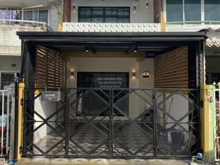 Casa adosada en venta de 2 habitaciones en Nong Khaem, Bangkok