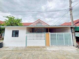 出售 3 卧室 联排别墅 在 Thanyaburi, Pathum Thani