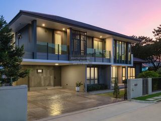 Casa en venta de 5 habitaciones en Thawi Watthana, Bangkok