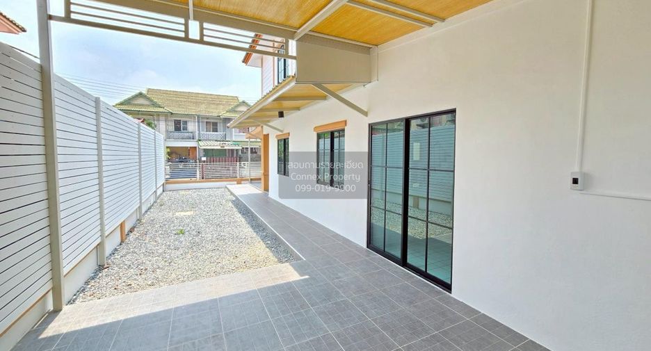 Reihenhaus zum Kauf mit 3 Zimmer in Lam Luk Ka, Pathum Thani
