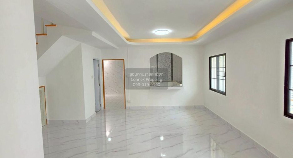 Reihenhaus zum Kauf mit 3 Zimmer in Lam Luk Ka, Pathum Thani