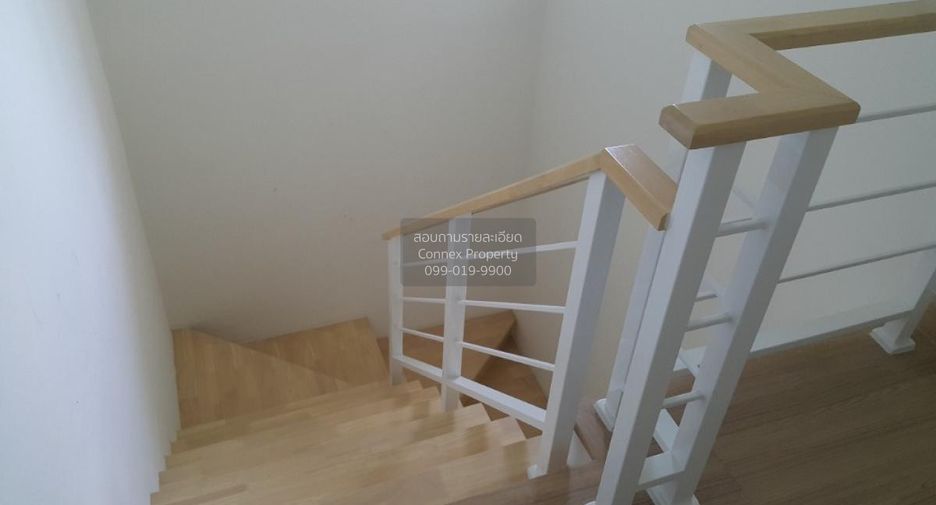 For sale 3 bedrooms townhouse in Khan Na Yao, Bangkok