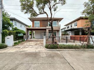 Casa en venta de 3 habitaciones en Bang Sao Thong, Samut Prakan