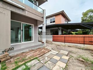 Casa en venta de 3 habitaciones en Bang Sao Thong, Samut Prakan