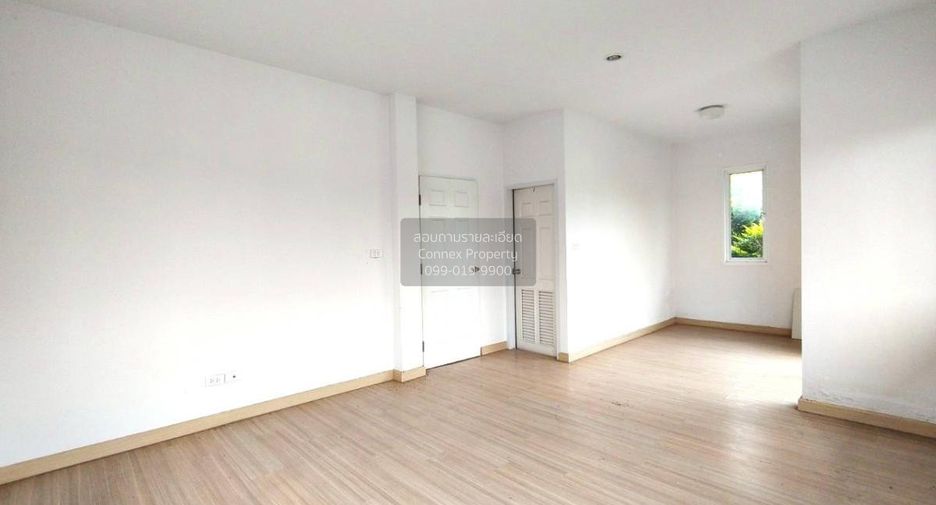 À vendre 3 chambres maison à Lat Krabang, Bangkok