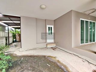À vendre 3 chambres maison à Lat Krabang, Bangkok