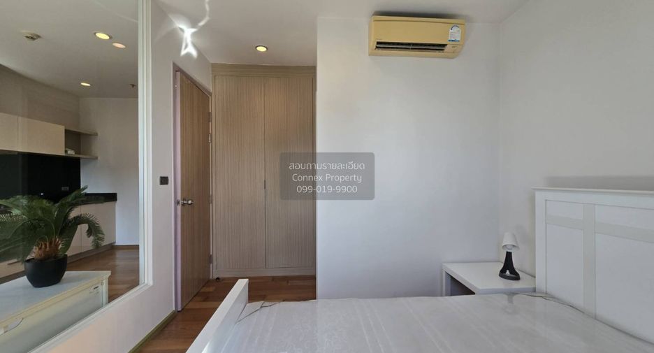 For sale 1 bed condo in Khlong San, Bangkok