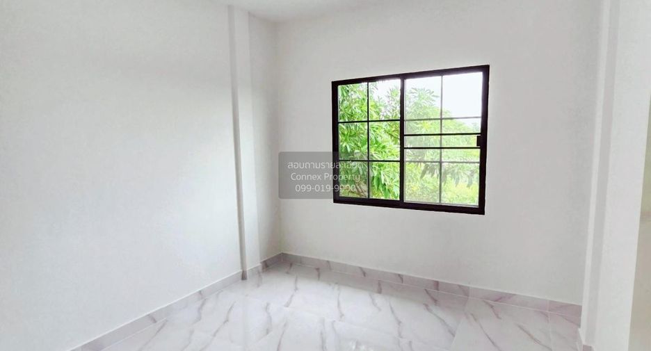 出售 3 卧室 联排别墅 在 Lam Luk Ka, Pathum Thani