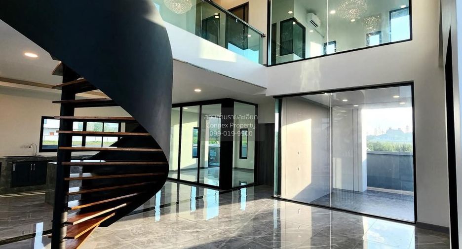For sale 4 bedrooms house in Mueang Nakhon Pathom, Nakhon Pathom