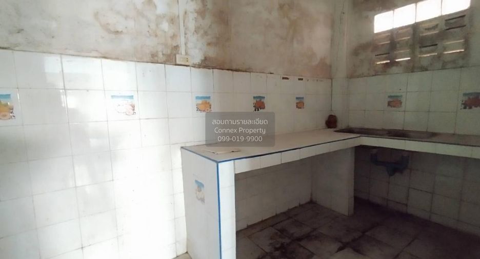 Casa adosada en venta de 3 habitaciones en Bang Bon, Bangkok