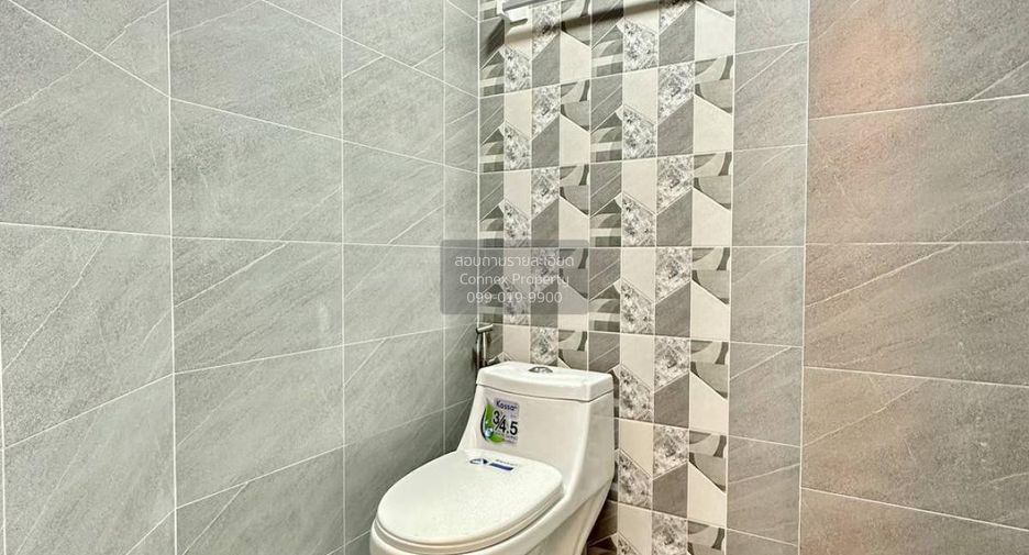 Casa adosada en venta de 4 habitaciones en Bang Bua Thong, Nonthaburi