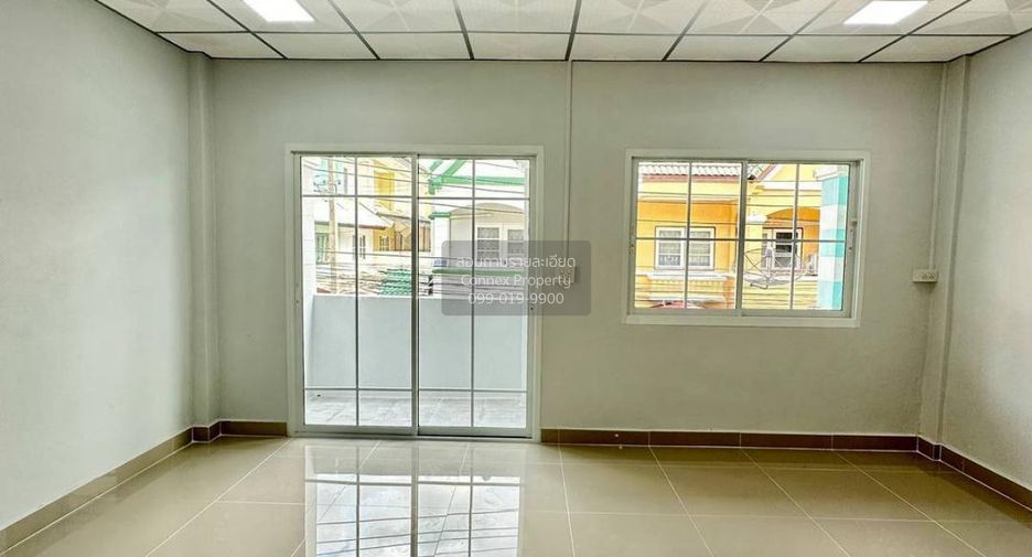 Casa adosada en venta de 4 habitaciones en Bang Bua Thong, Nonthaburi