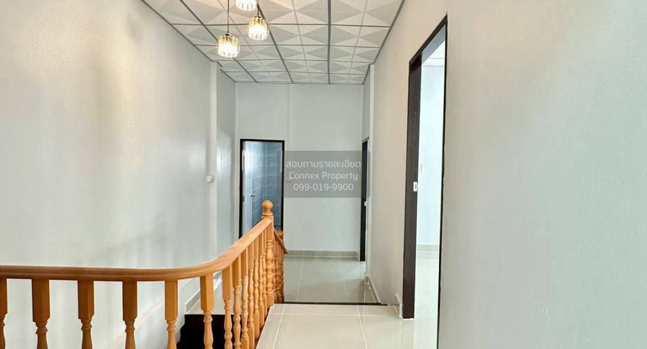Casa adosada en venta de 4 habitaciones en Bang Bua Thong, Nonthaburi