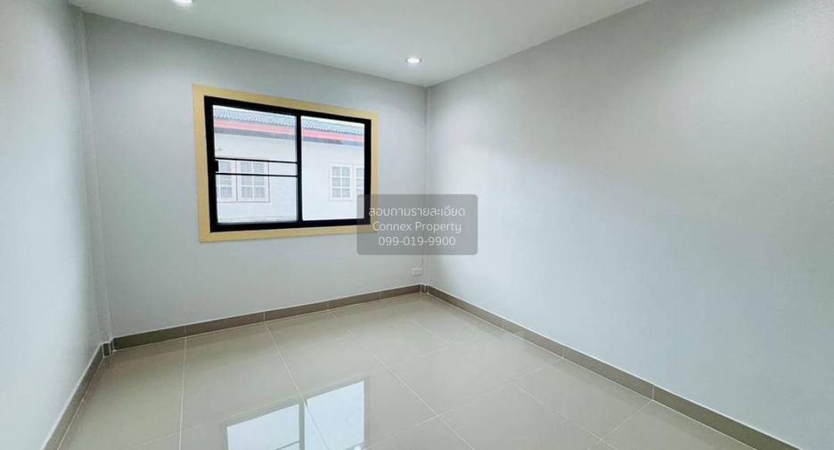 For sale 4 ベッドルーム townhouse in Bang Bua Thong, Nonthaburi