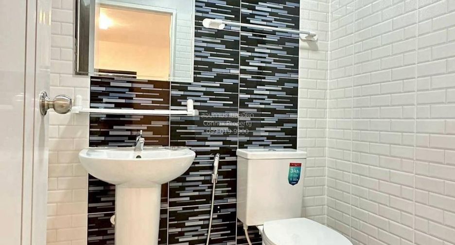 For sale 3 bedrooms townhouse in Bang Bua Thong, Nonthaburi