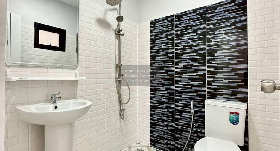 For sale 3 bedrooms townhouse in Bang Bua Thong, Nonthaburi