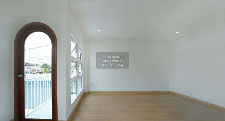 À vendre 3 chambres maison à Bang Khae, Bangkok