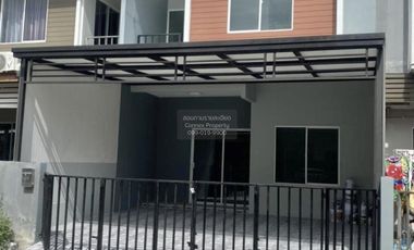 Reihenhaus zum Kauf mit 3 Zimmer in Lam Luk Ka, Pathum Thani