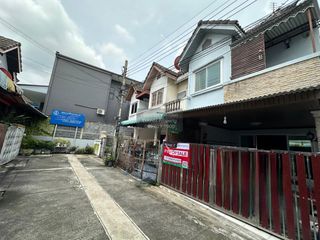 For sale 2 ベッドルーム townhouse in Bang Kruai, Nonthaburi