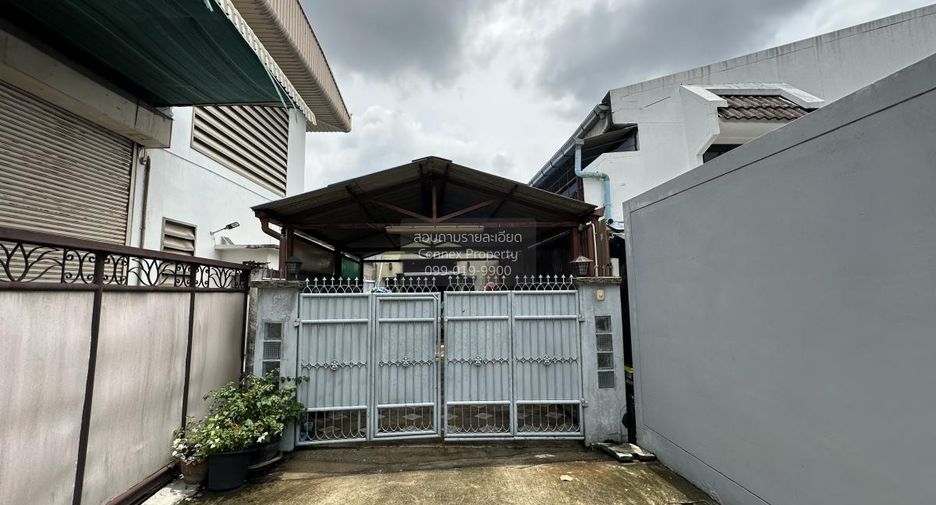 For sale 2 ベッドルーム townhouse in Bang Kruai, Nonthaburi