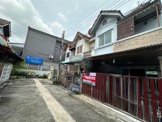 For sale 2 ベッドルーム townhouse in Bang Kruai, Nonthaburi