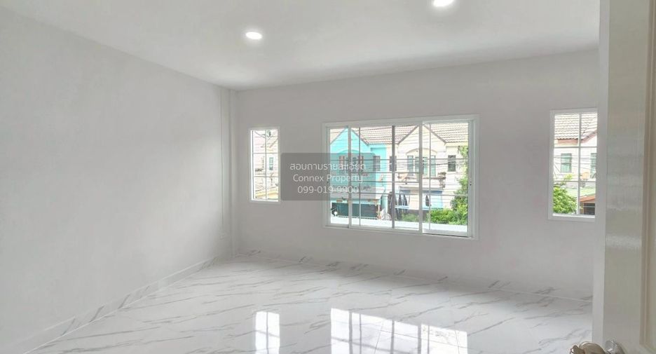 Reihenhaus zum Kauf mit 3 Zimmer in Lam Luk Ka, Pathum Thani