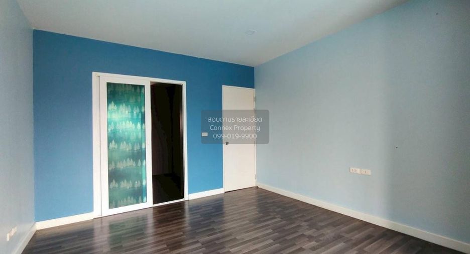 À vendre 3 chambres maison de ville à Bang Phli, Samut Prakan