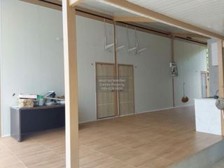 À vendre 1 chambre maison à Si Racha, Chonburi