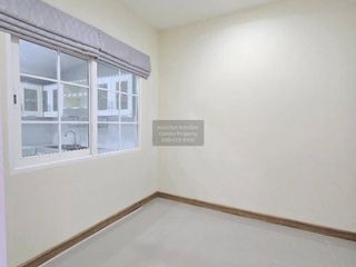 Casa adosada en venta de 5 habitaciones en Bueng Kum, Bangkok